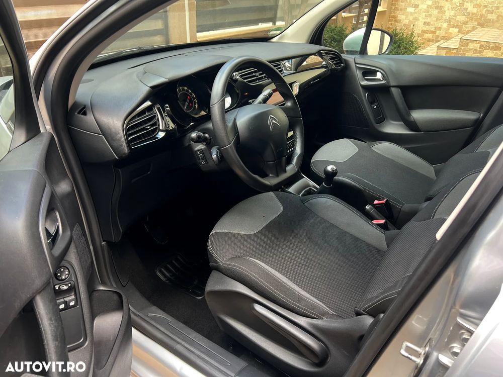 Citroën C3 1.6 HDI Exclusive - 9