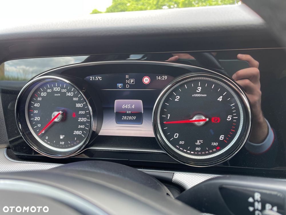 Mercedes-Benz Klasa E 220 d 9G-TRONIC Avantgarde - 15