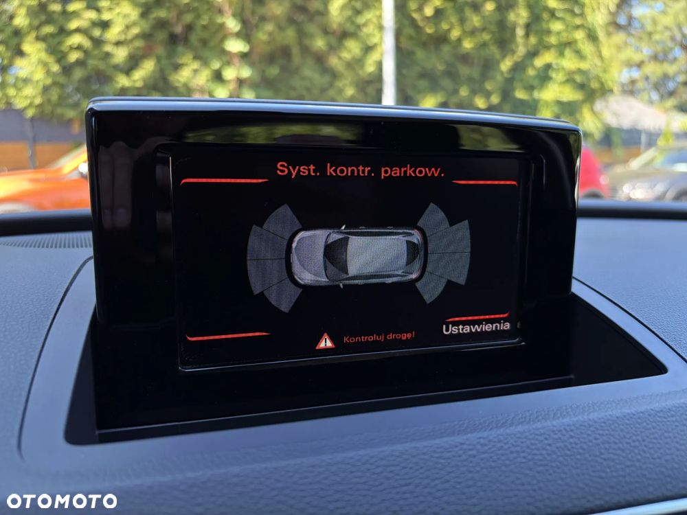 Audi Q3 1.4 TFSI Edycja Specjalna S tronic - 28