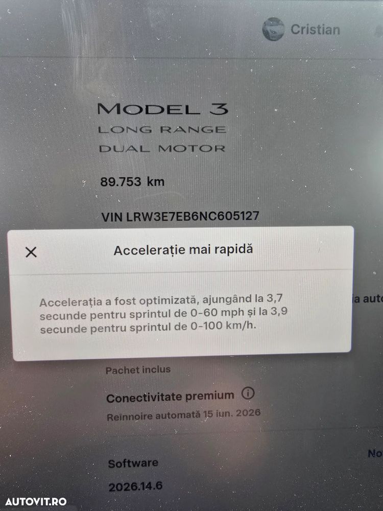Tesla Model 3 - 10