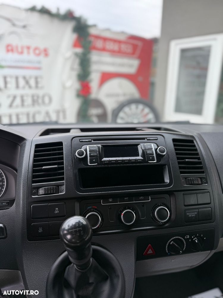 Volkswagen Transporter - 9