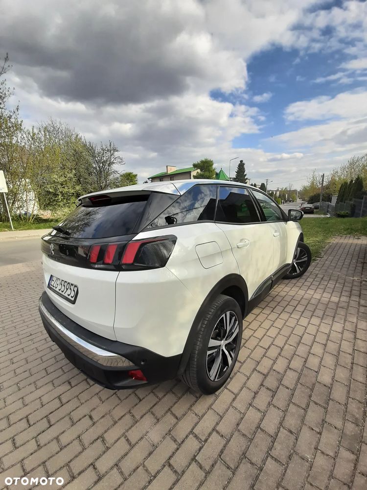 Peugeot 3008 1.2 PureTech Allure S&S - 11