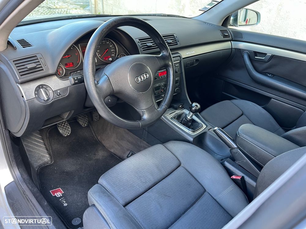 Audi A4 2.5 TDI quattro S-line - 10