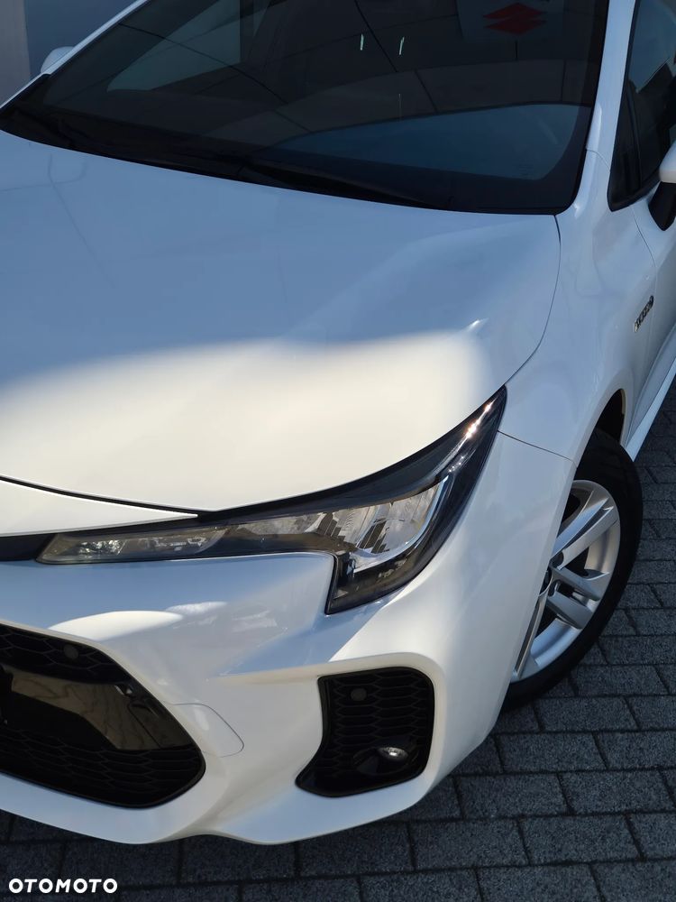 Suzuki Swace 1.8 Hybrid Premium Plus CVT - 8