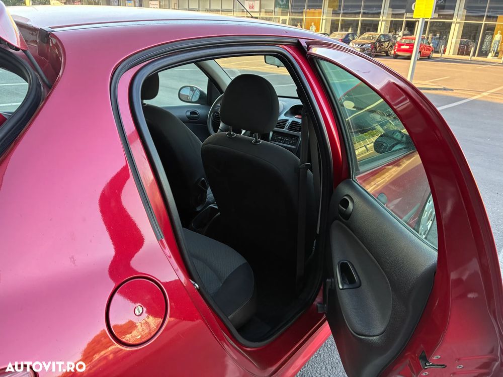 Peugeot 206 - 5