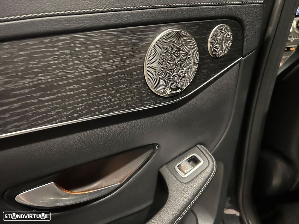 Mercedes-Benz GLC 300 - 16