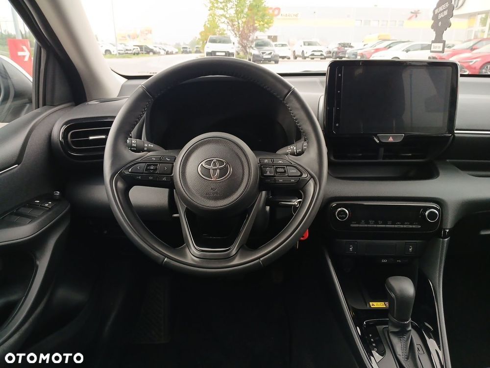 Toyota Yaris Hybrid 1.5 Style - 12