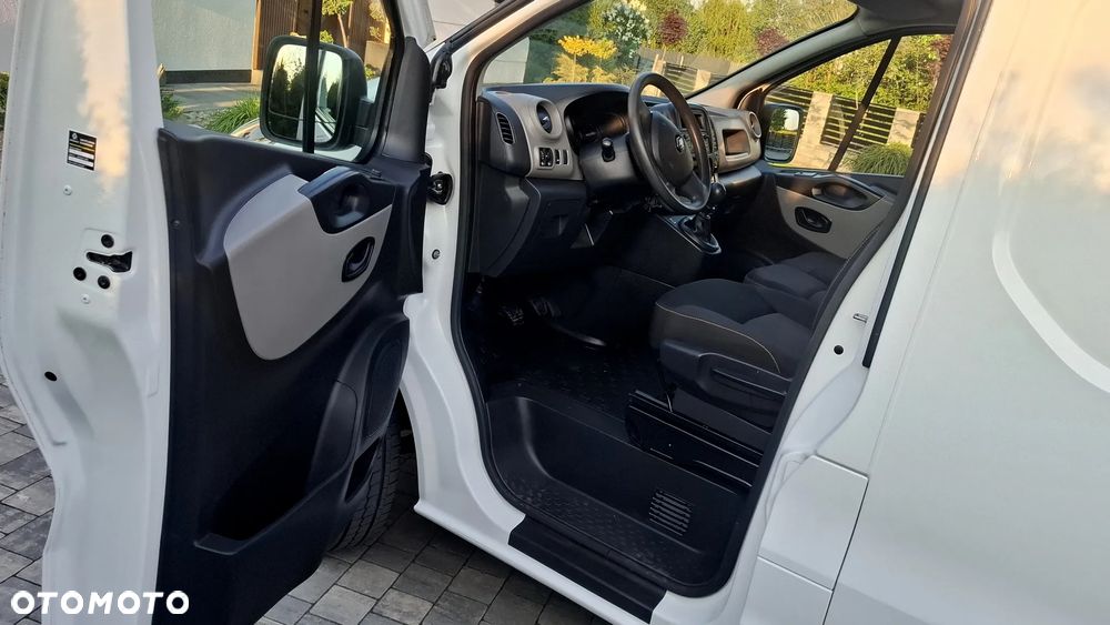 Renault Trafic - 10