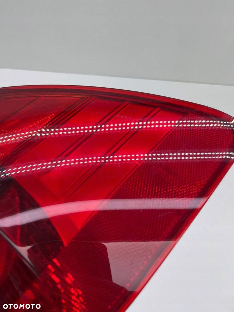 BMW 3 E91 LIFT PRAWA LAMPA TYŁ W BŁOTNIK LED - 9
