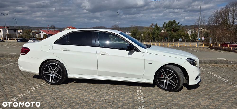 Mercedes-Benz Klasa E 220 BlueTEC 4Matic 7G-TRONIC Edition - 4