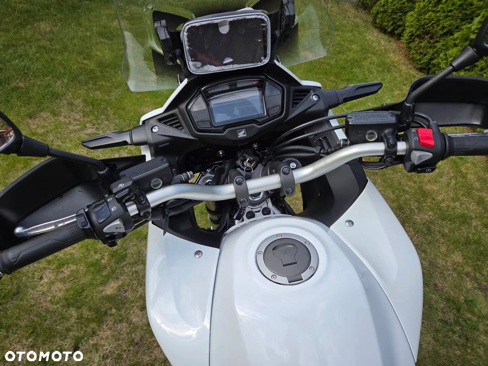 Honda VFR - 11