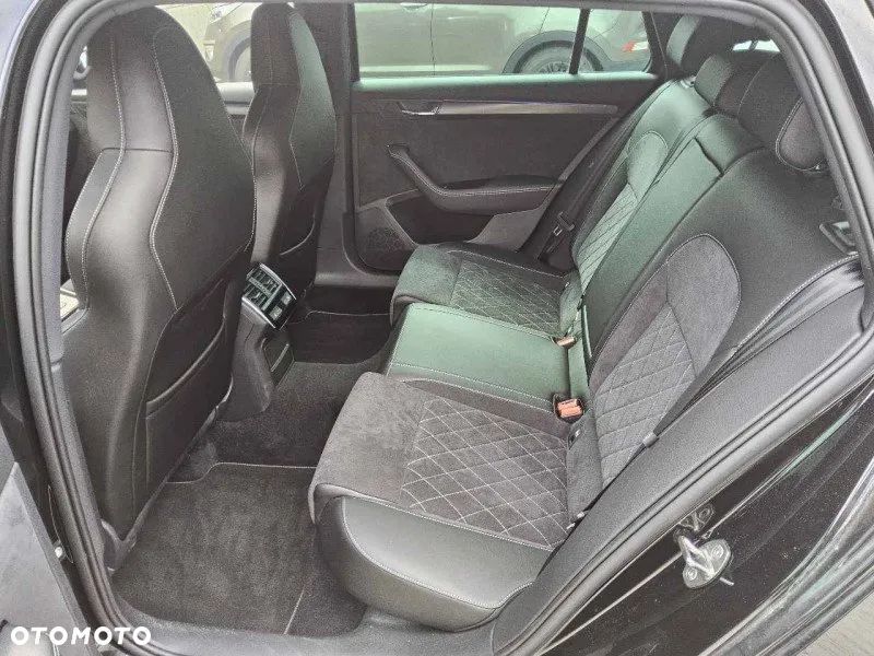 Skoda Superb 2.0 TSI 4x4 Sportline DSG - 6