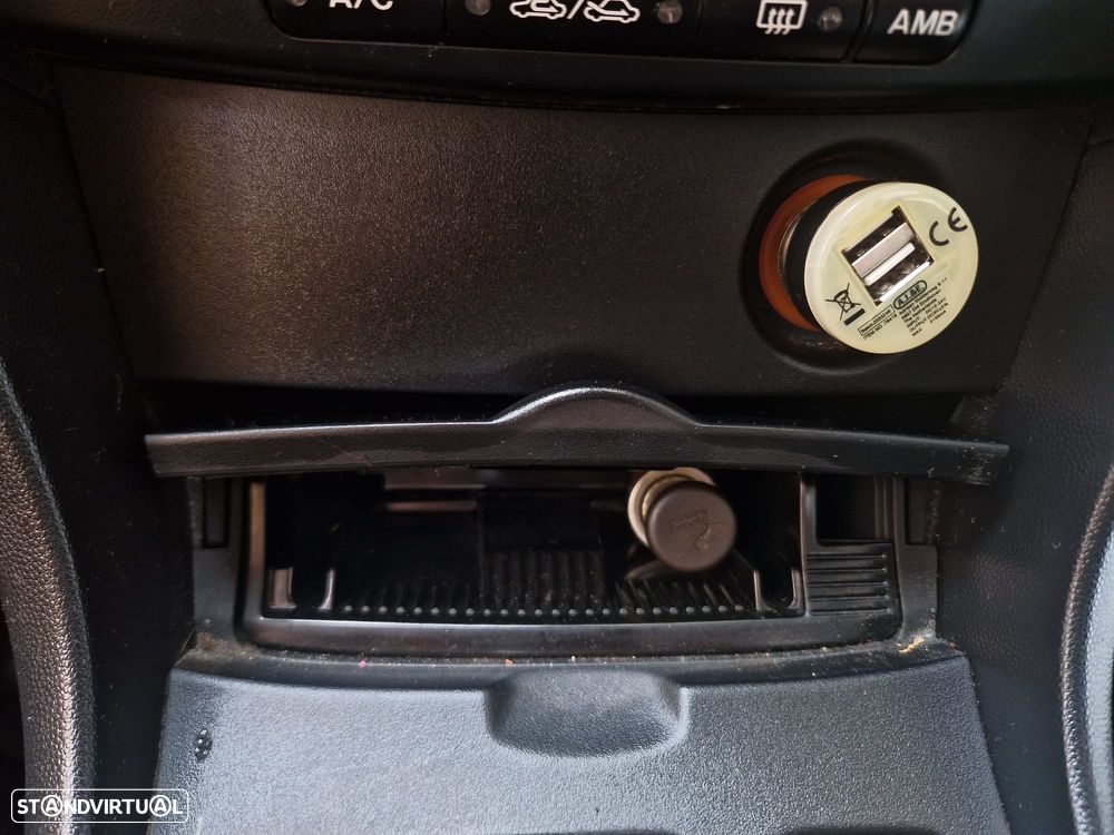 Mazda 3 Hatchback - 13