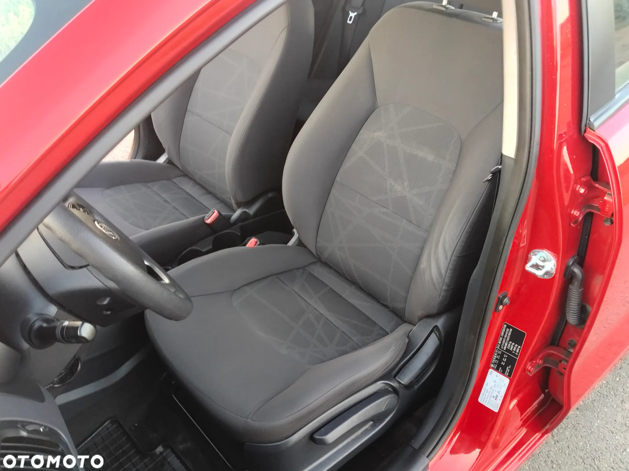 Kia Rio 1.2 Attract - 12