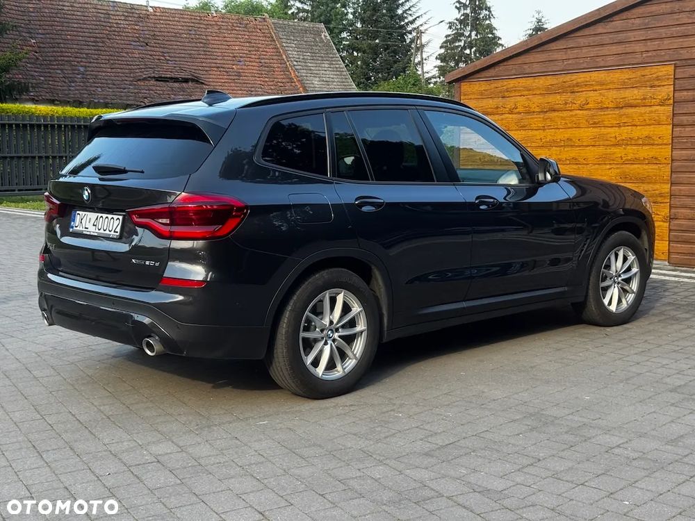 BMW X3 xDrive20d Luxury Line - 12