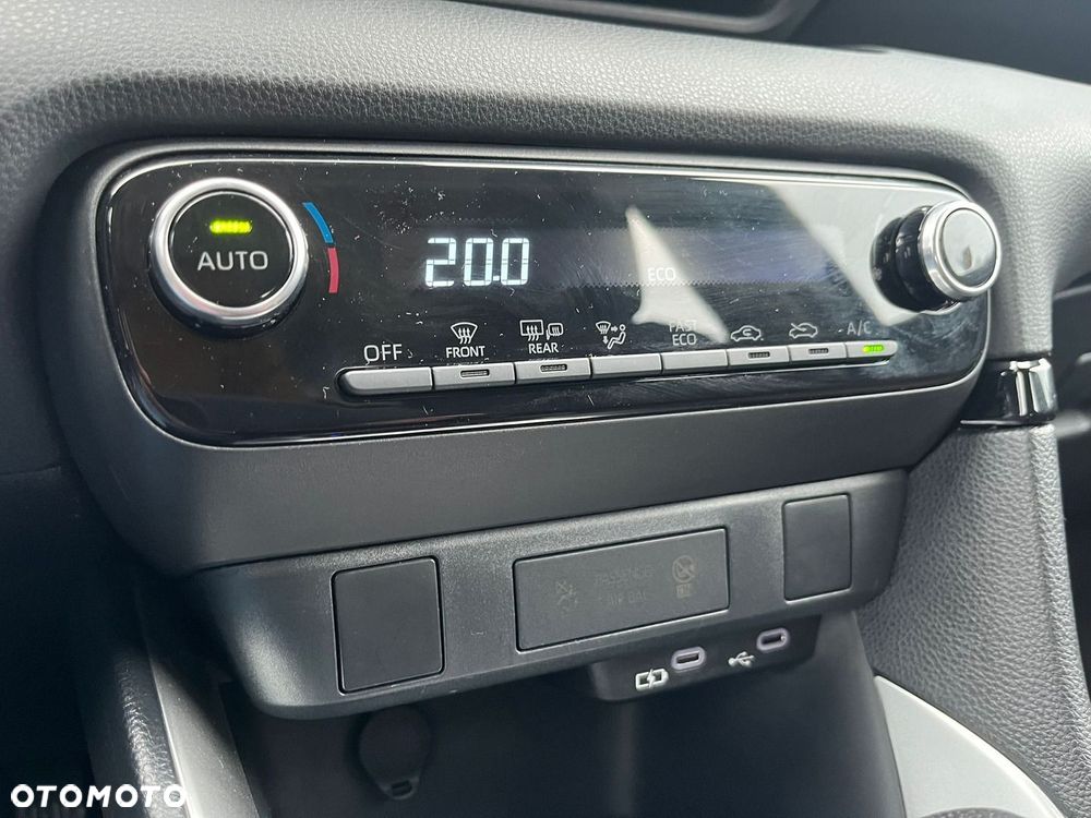 Toyota Yaris Hybrid 1.5 Comfort - 18