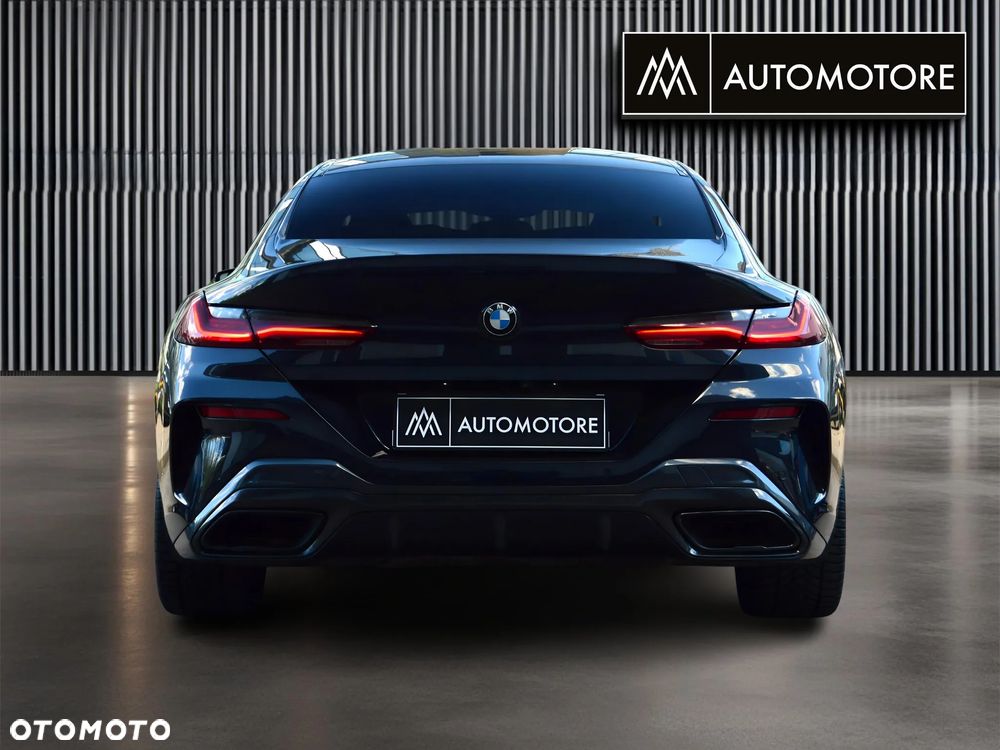 BMW Seria 8 - 7