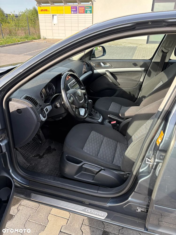 Skoda Octavia - 10
