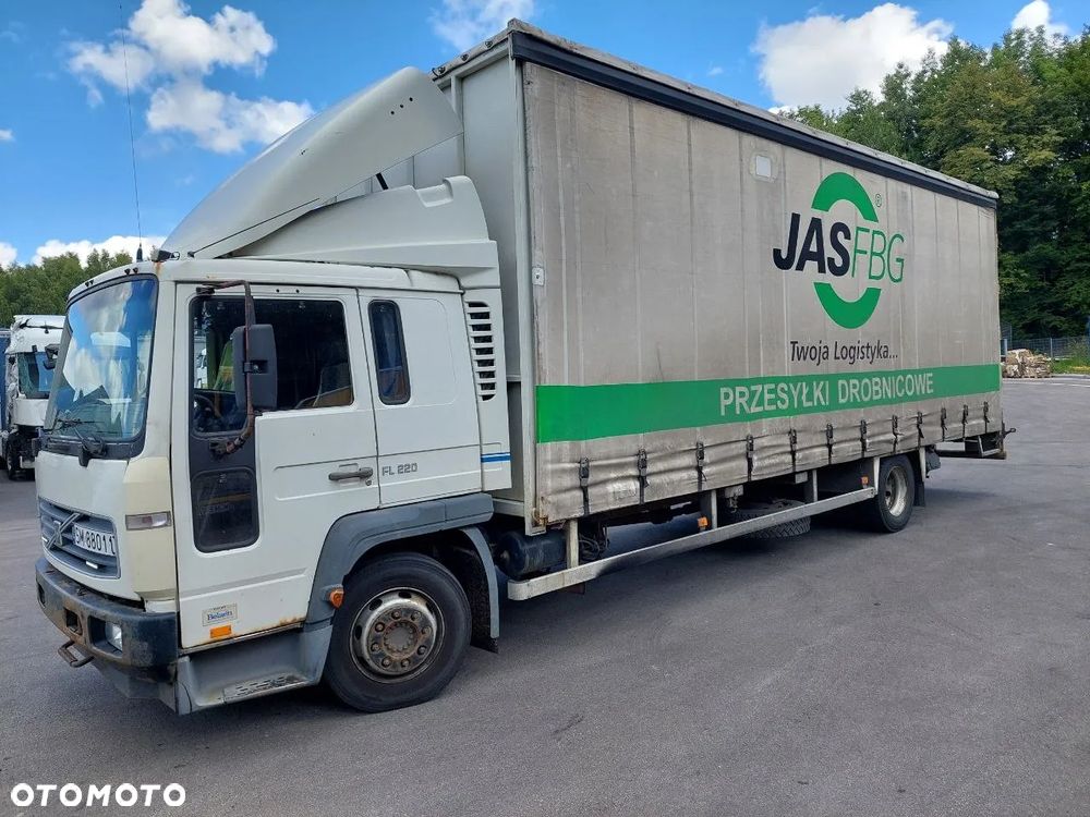 Volvo FL 220 - 3