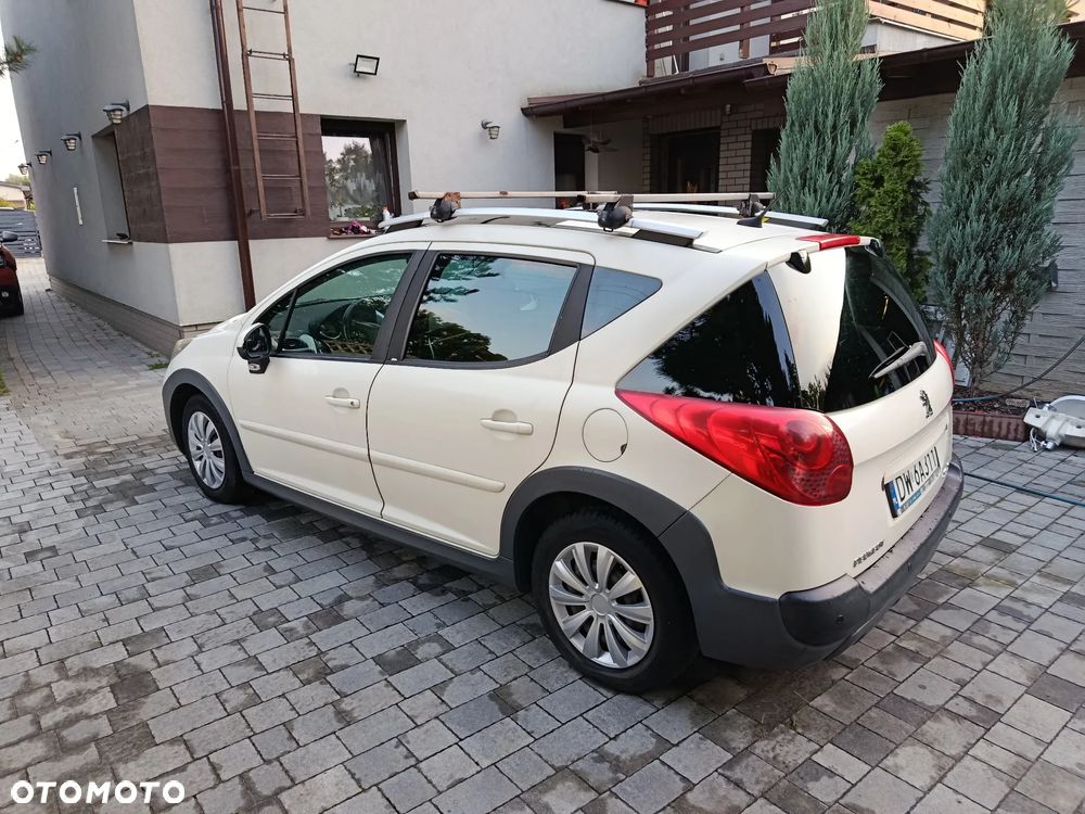 Peugeot 207 Outdoor 1.6 - 5