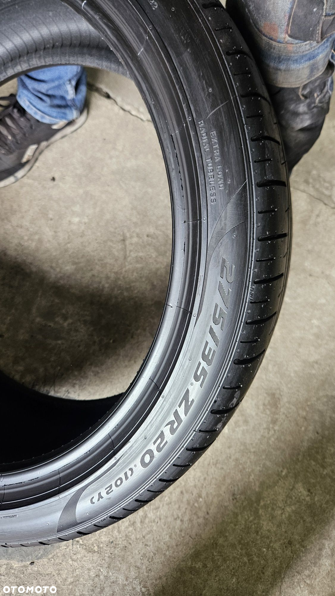 opona używana 275/35R20 Pirelli PZERO TM * - 5
