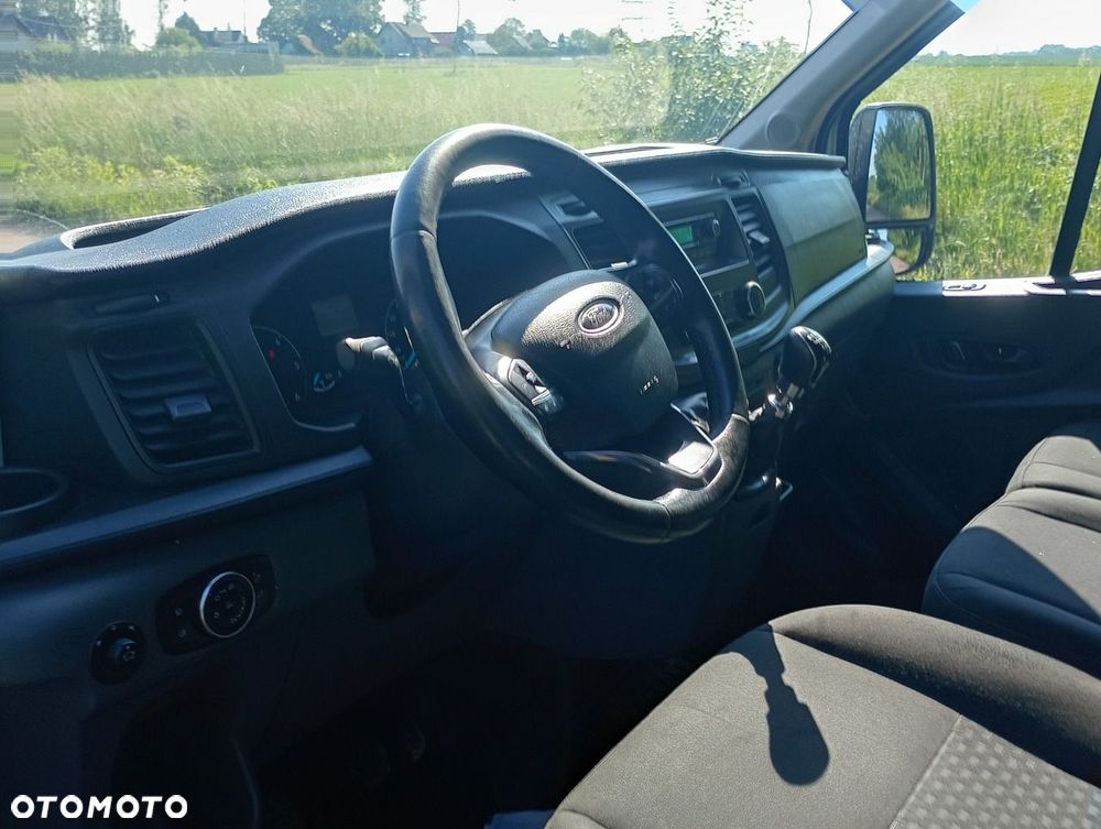 Ford Transit - 14
