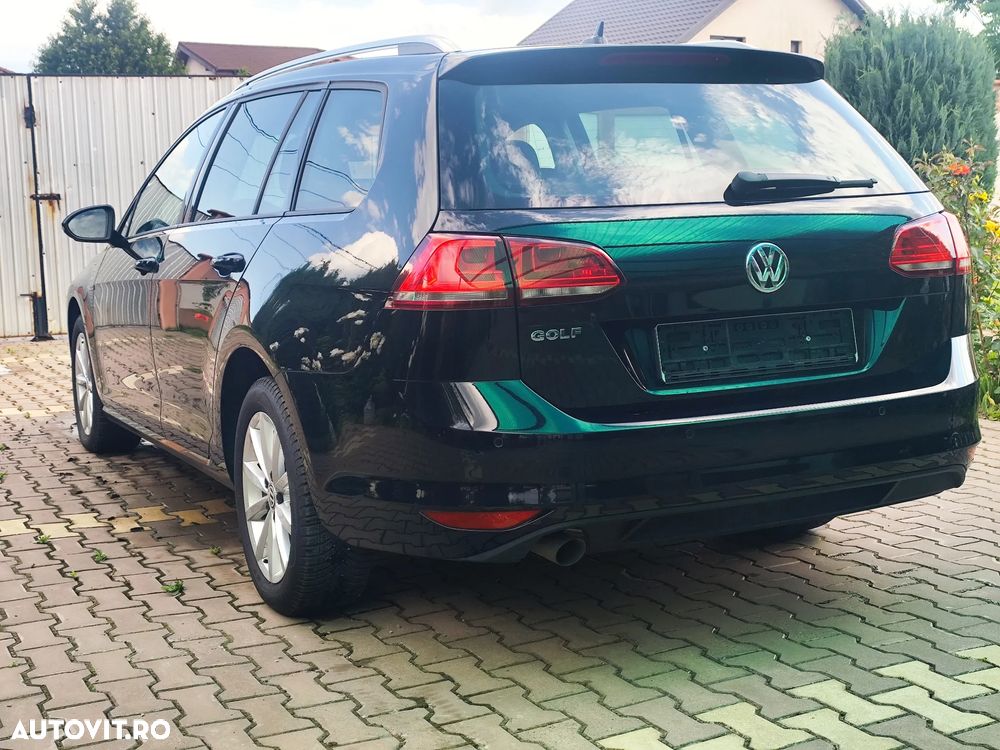Volkswagen Golf 1.6 TDI BlueMotion Technology Lounge - 4