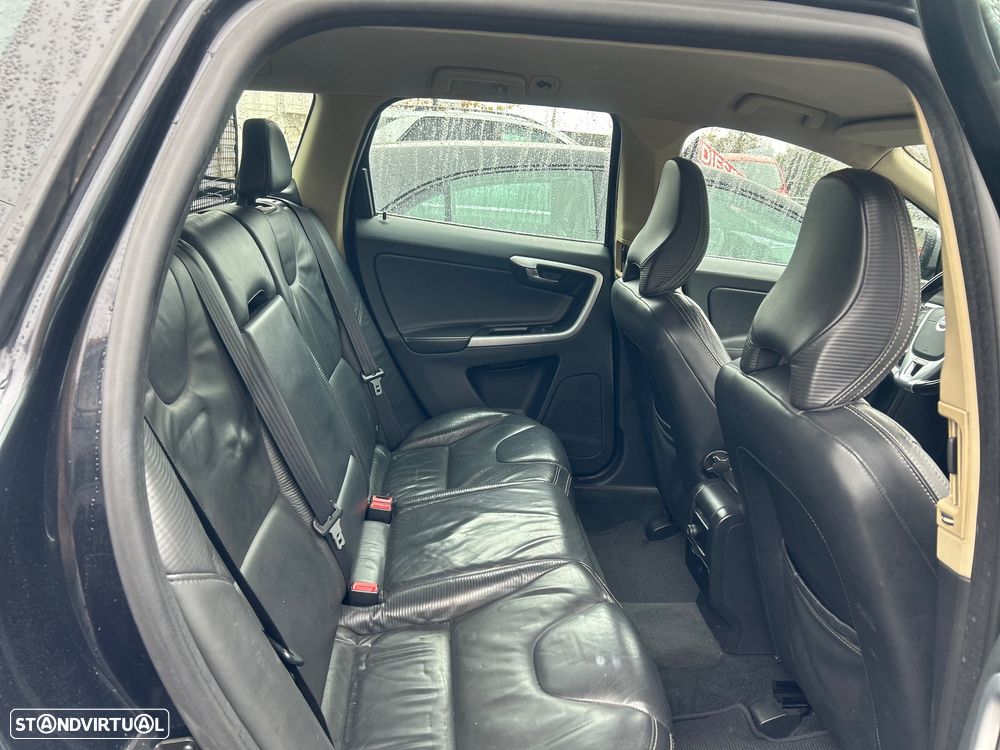 Volvo XC 60 2.0 D3 Drive R-Design Start/Stop - 7