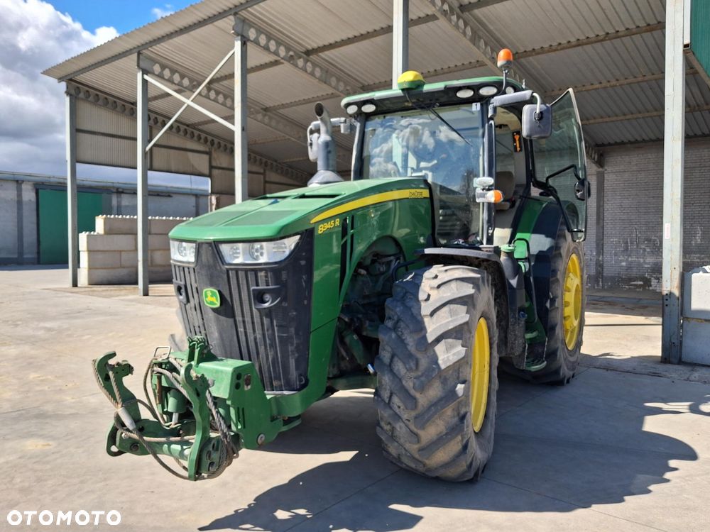 John Deere 8345R - 9