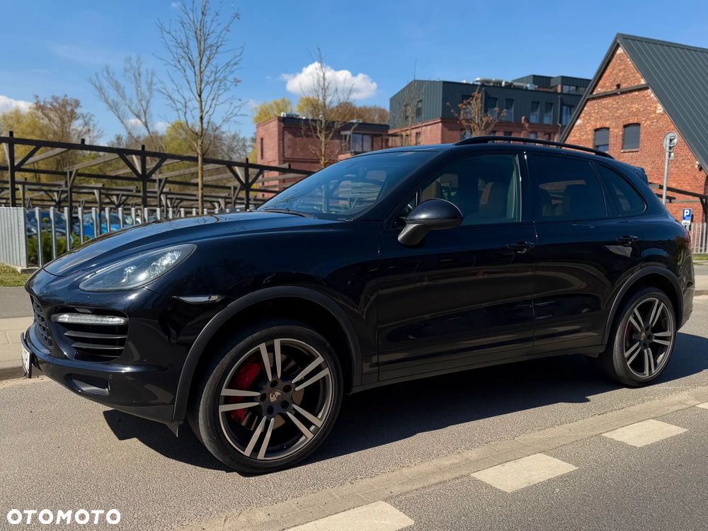 Porsche Cayenne - 2
