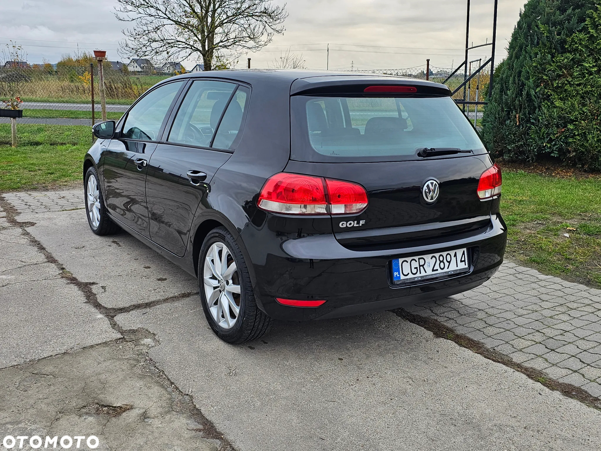 Volkswagen Golf - 5
