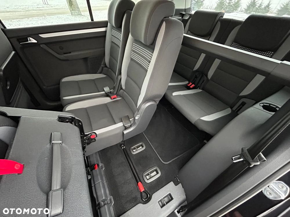 Volkswagen Touran 1.6 TDI DPF BlueMotion Technology Life - 9