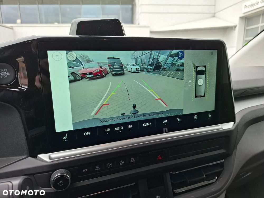 Volkswagen Transporter - 12