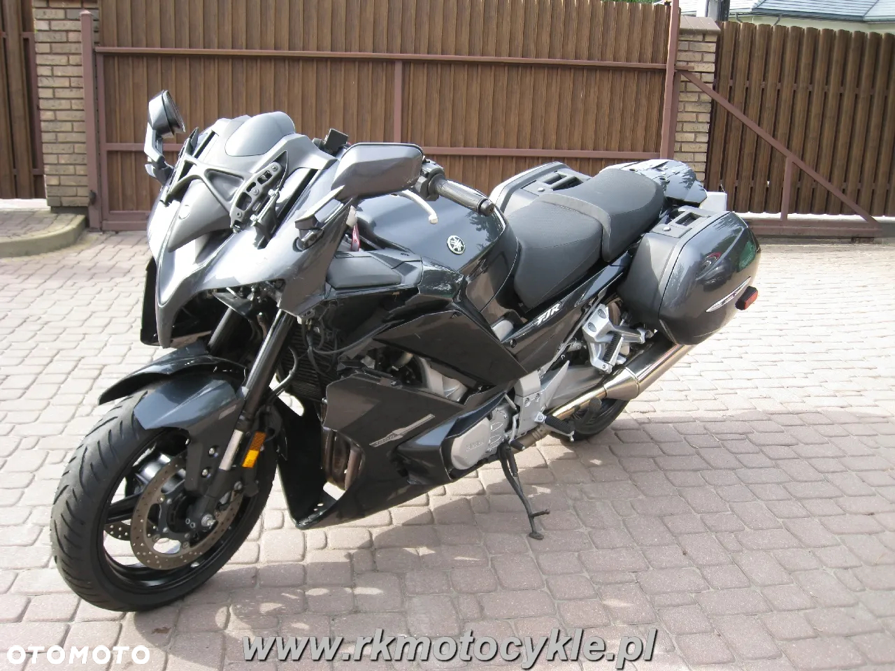 Yamaha FJR - 7