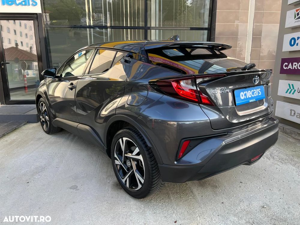 Toyota C-HR - 4