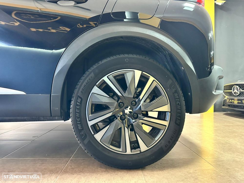 Peugeot 2008 PureTech 130 EAT8 GT Pack - 12