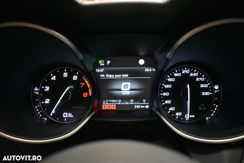 Alfa Romeo Stelvio 2.9 V6 Turbo AWD AT8 Quadrifoglio - 16