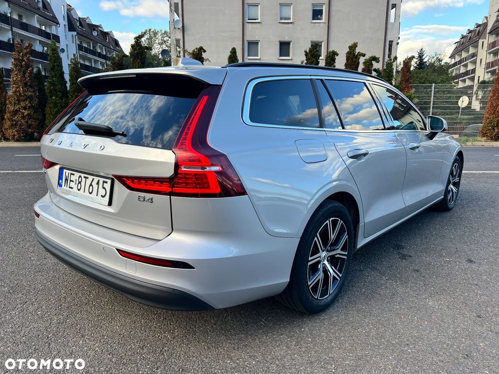Volvo V60 B4 D Core - 5