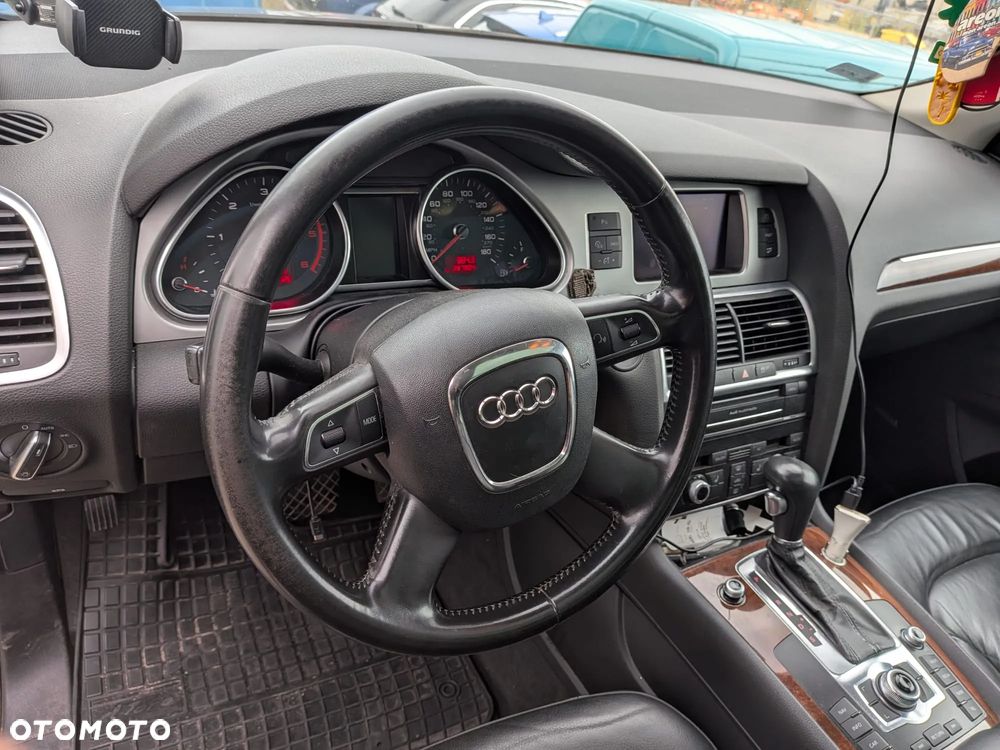 Audi Q7 3.0 TDI DPF Quattro Tiptronic - 9