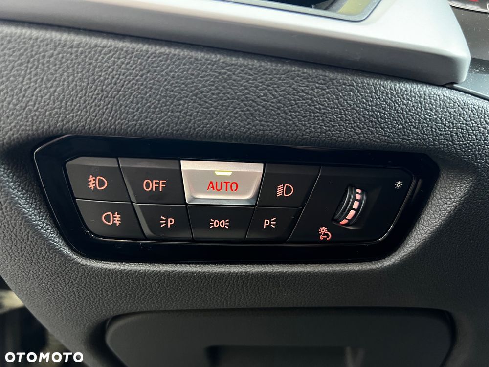 BMW Seria 3 320d Advantage sport - 26