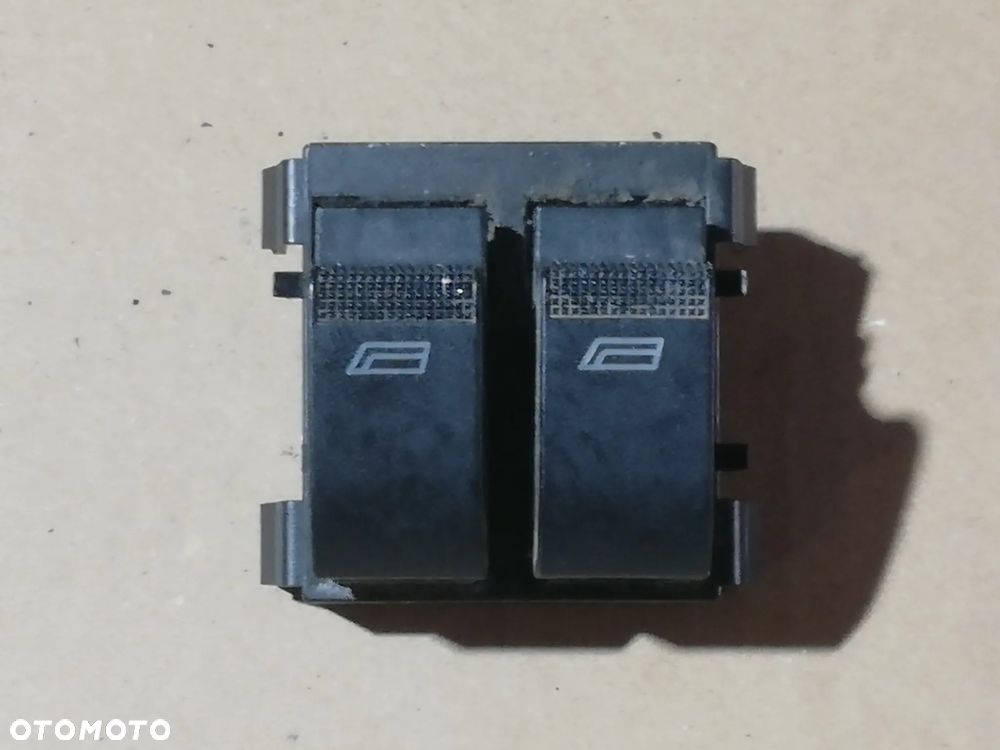 przełącznik szyb szyby lewy przód AUDI A3 I 8L 96-00 - 1