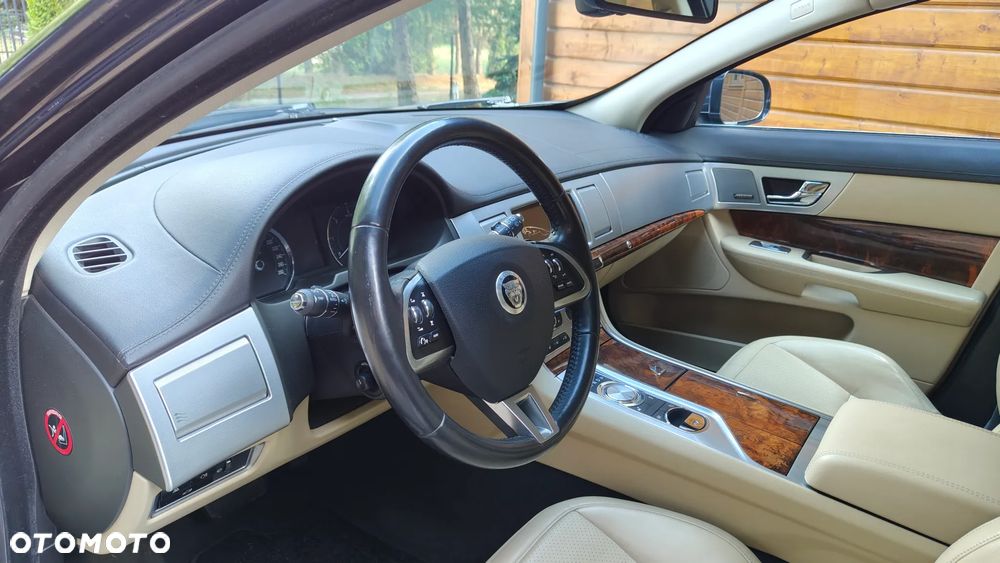 Jaguar XF 3.0 V6 D S Premium Luxury - 7