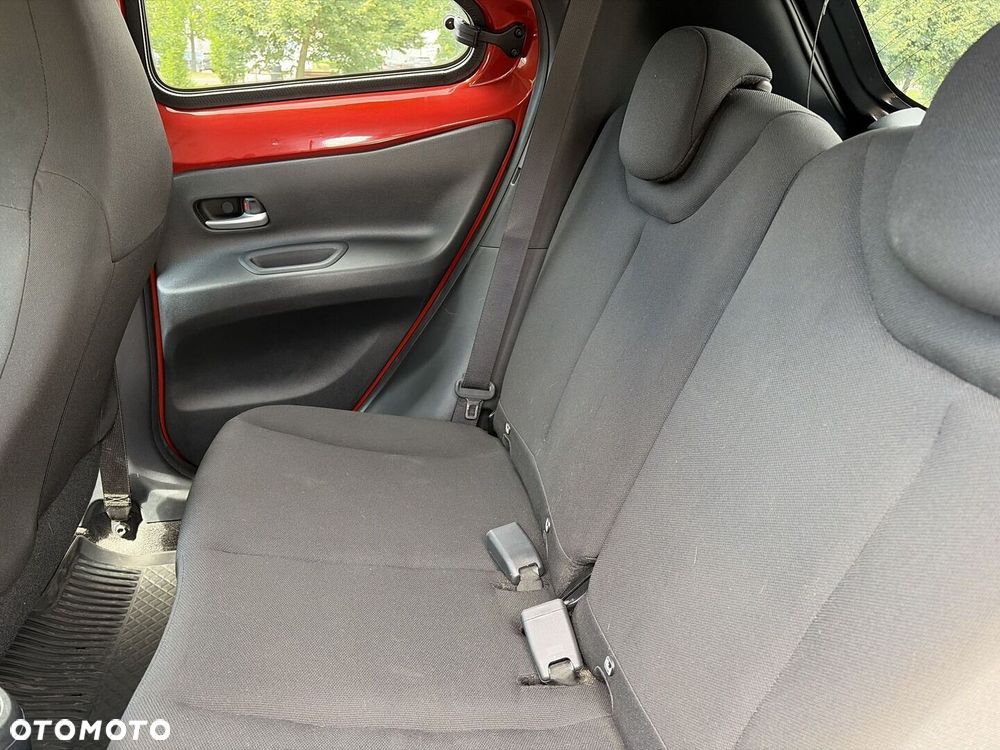 Toyota Aygo X 1.0 VVT-i Style CVT - 16