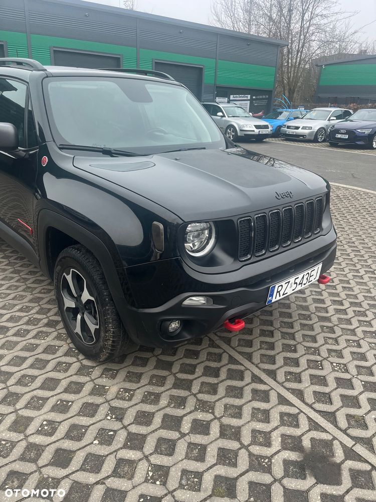 Jeep Renegade - 14