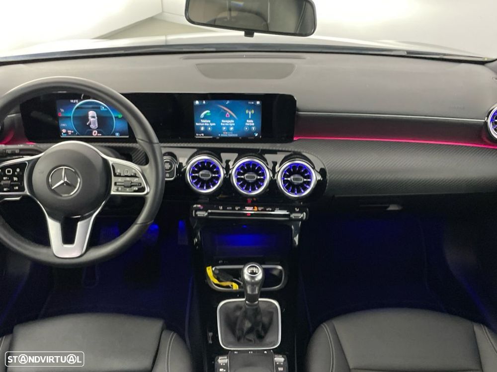 Mercedes-Benz A 180 d Style Plus - 10