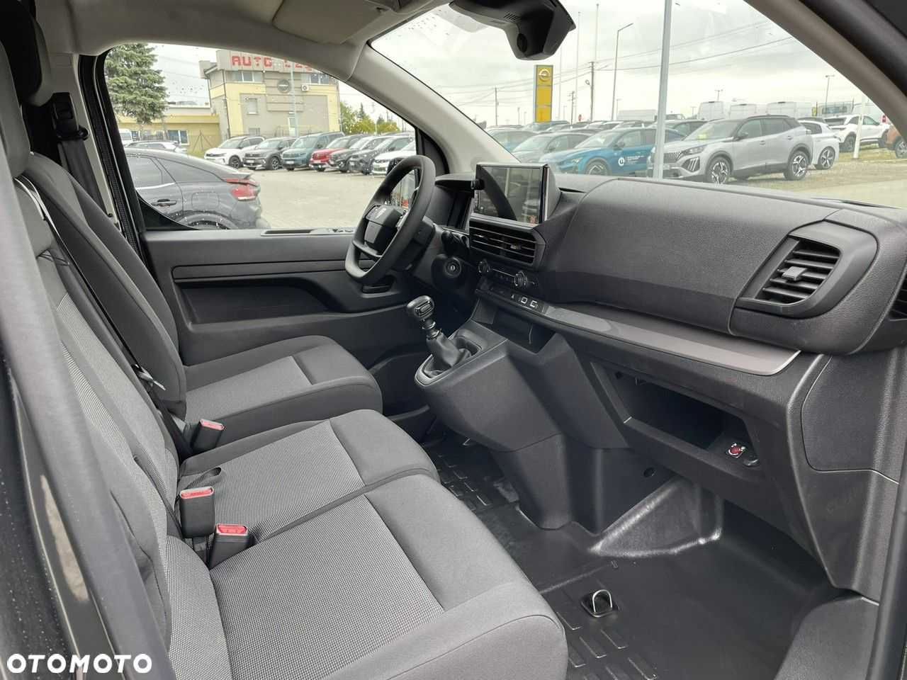 Peugeot Expert - 13