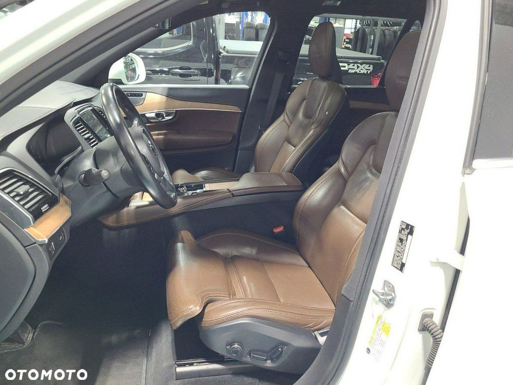 Volvo XC 90 T6 AWD Inscription - 7
