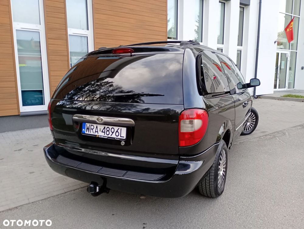 Chrysler Grand Voyager 3.3 Limited - 24