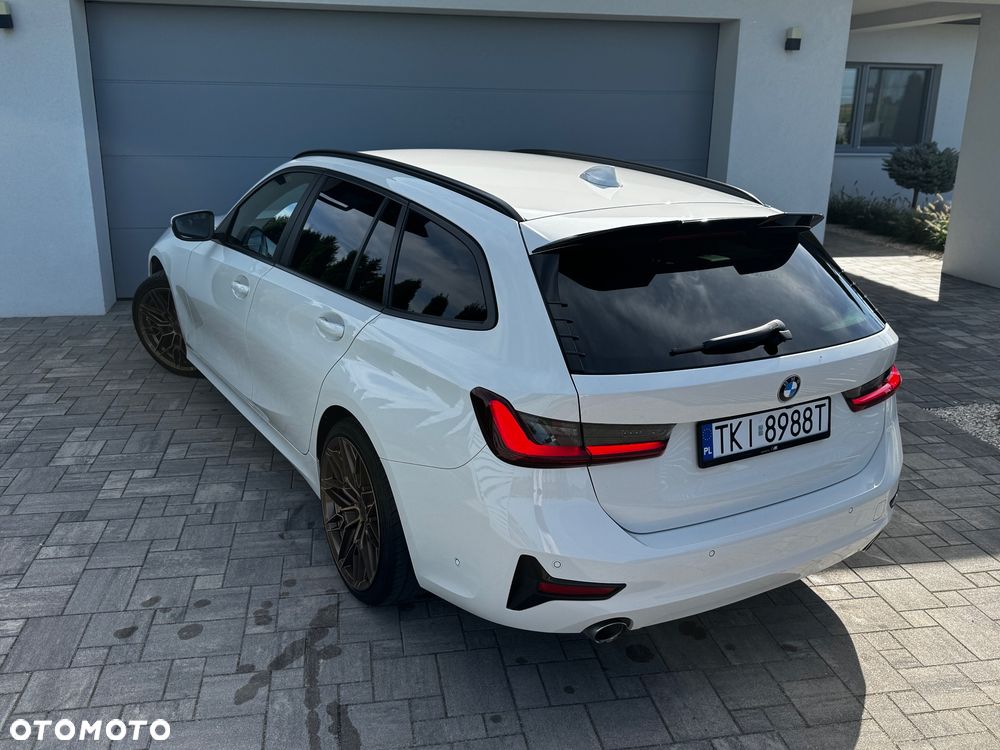 BMW Seria 3 330d MHEV Sport Line sport - 15