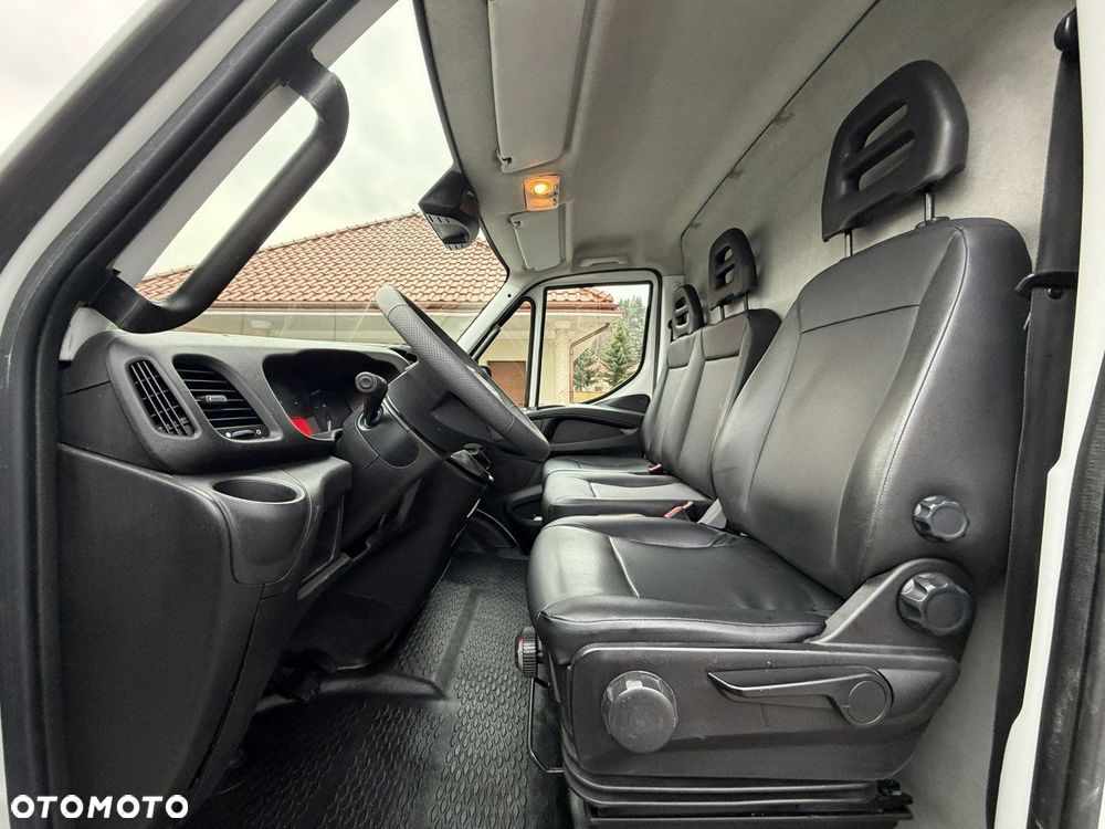 Iveco Daily 70C18 V H - 12